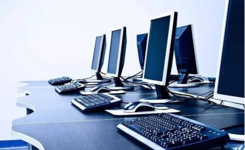 現(xiàn)代微型計算機的核心構(gòu)成 從電子器件到軟件與輔助設備